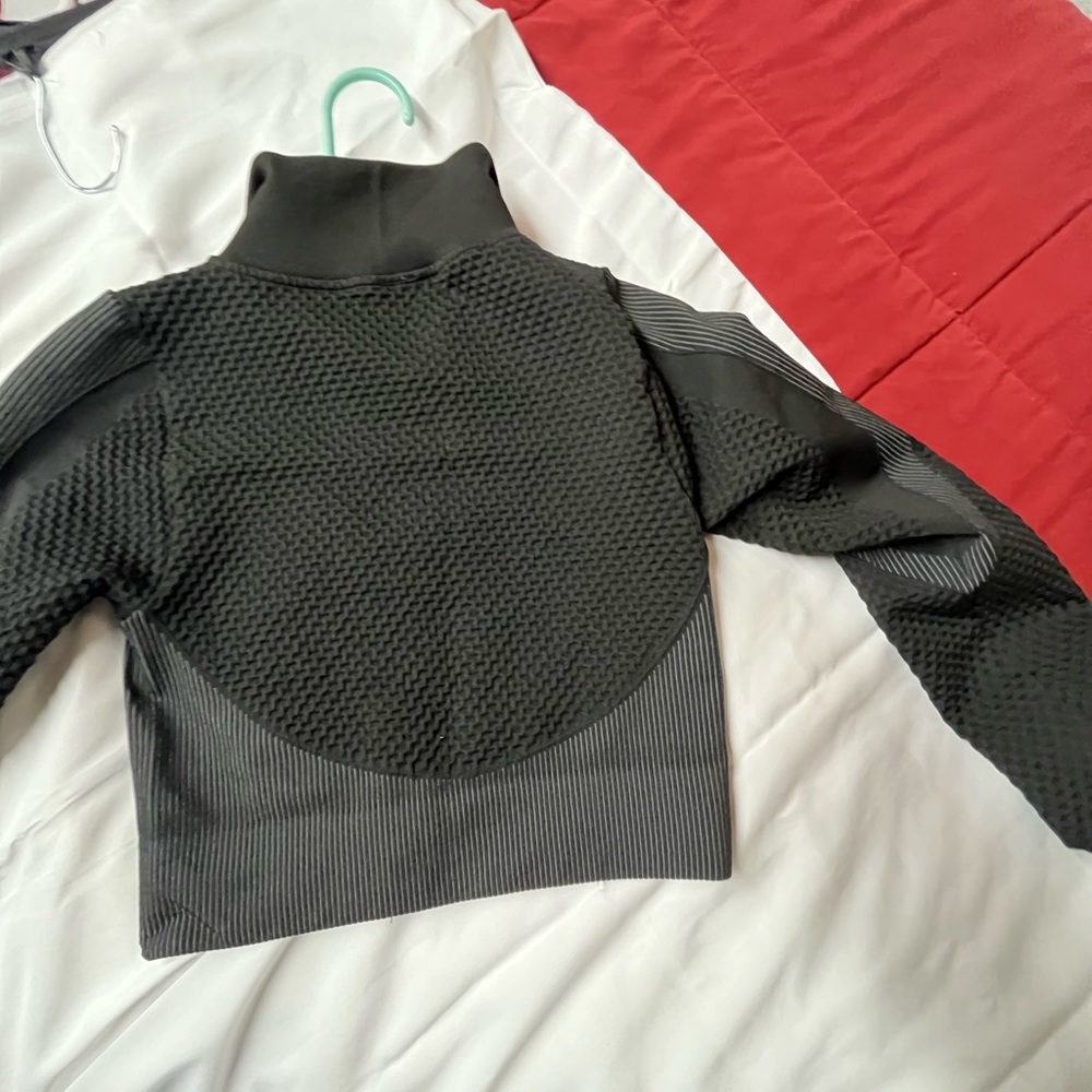 Crop jacket - Picture 2 of 5